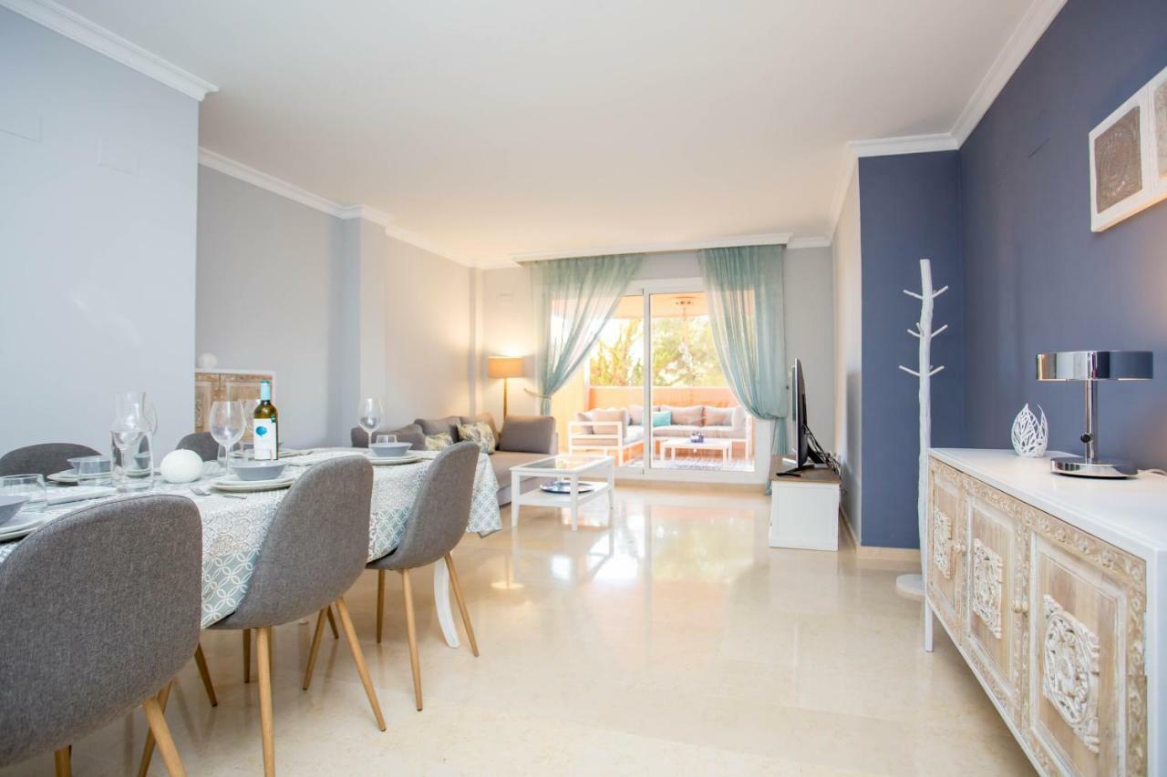 Ample Luxury Apart Fancy Marbella Golf & Padel Exterior photo