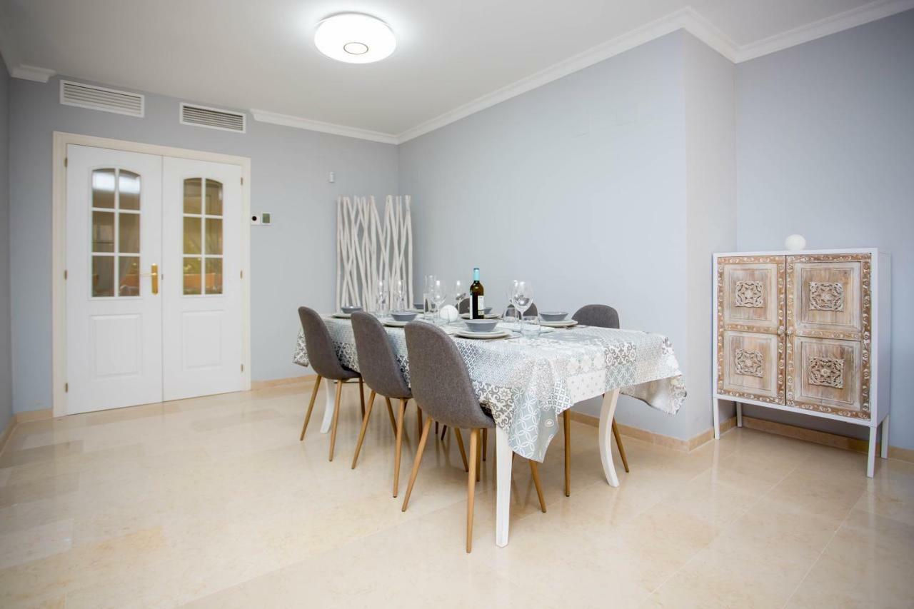 Ample Luxury Apart Fancy Marbella Golf & Padel Exterior photo