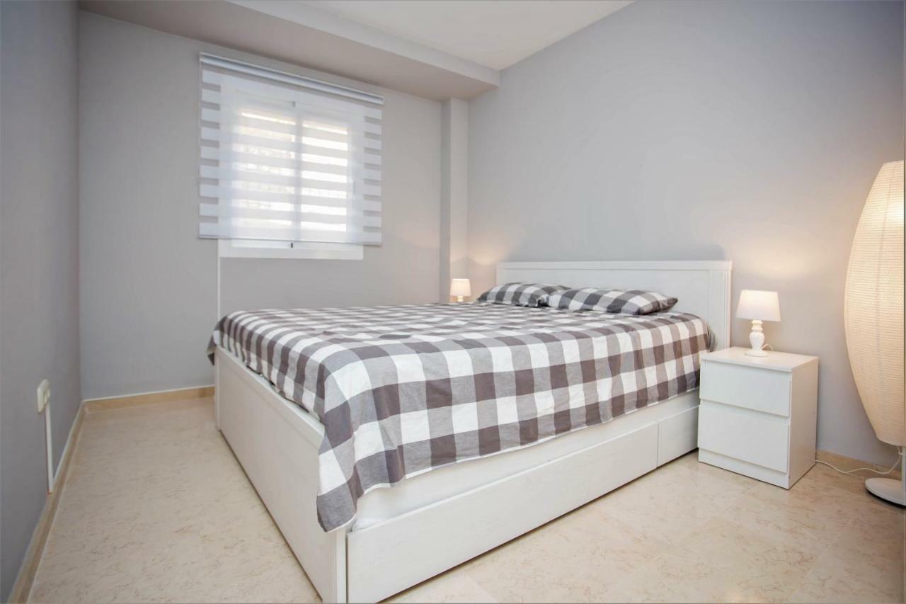 Ample Luxury Apart Fancy Marbella Golf & Padel Exterior photo